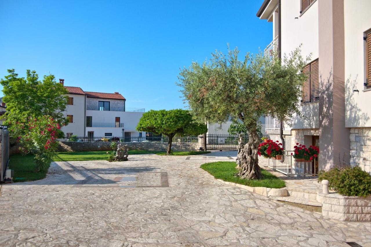 Apartments Vili Umag Exteriér fotografie
