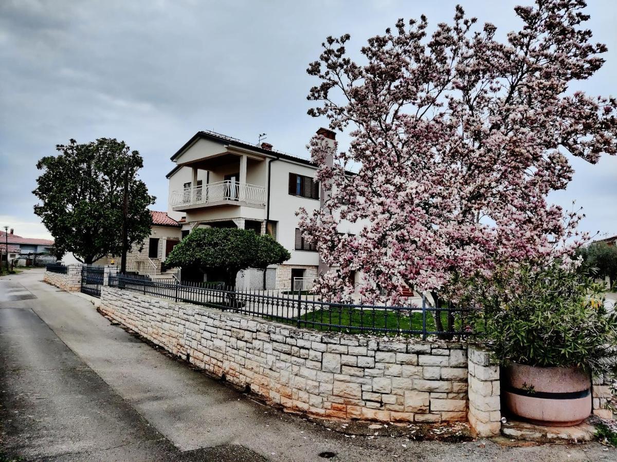 Apartments Vili Umag Exteriér fotografie