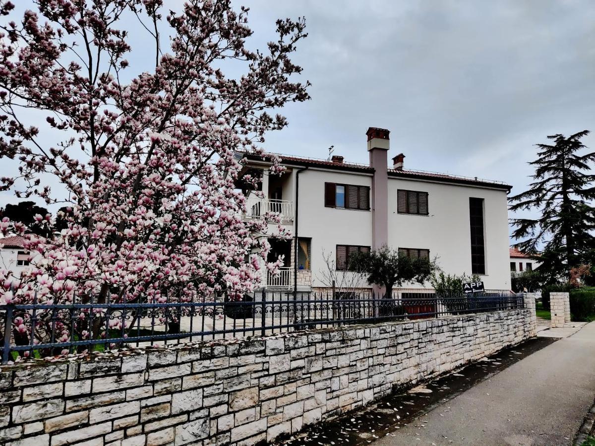 Apartments Vili Umag Exteriér fotografie